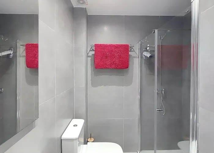 Edificio Jardín Apartamento *